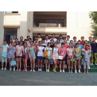 第一頁網(wǎng)絡(luò)科技有限公司實惠網(wǎng)部門羽毛球大賽圓滿結(jié)束